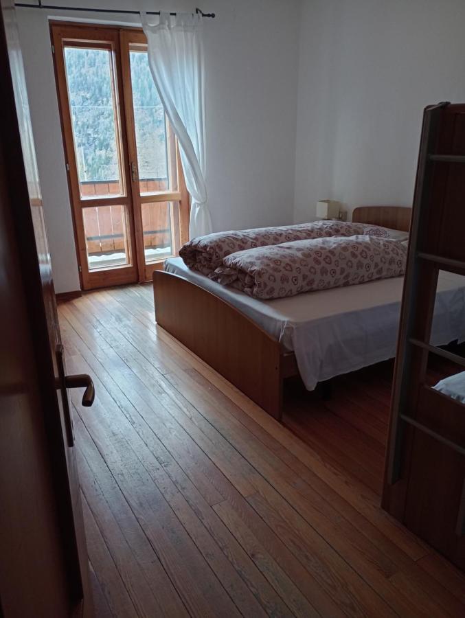 Sasso Nero Hotel Chiesa in Valmalenco Buitenkant foto